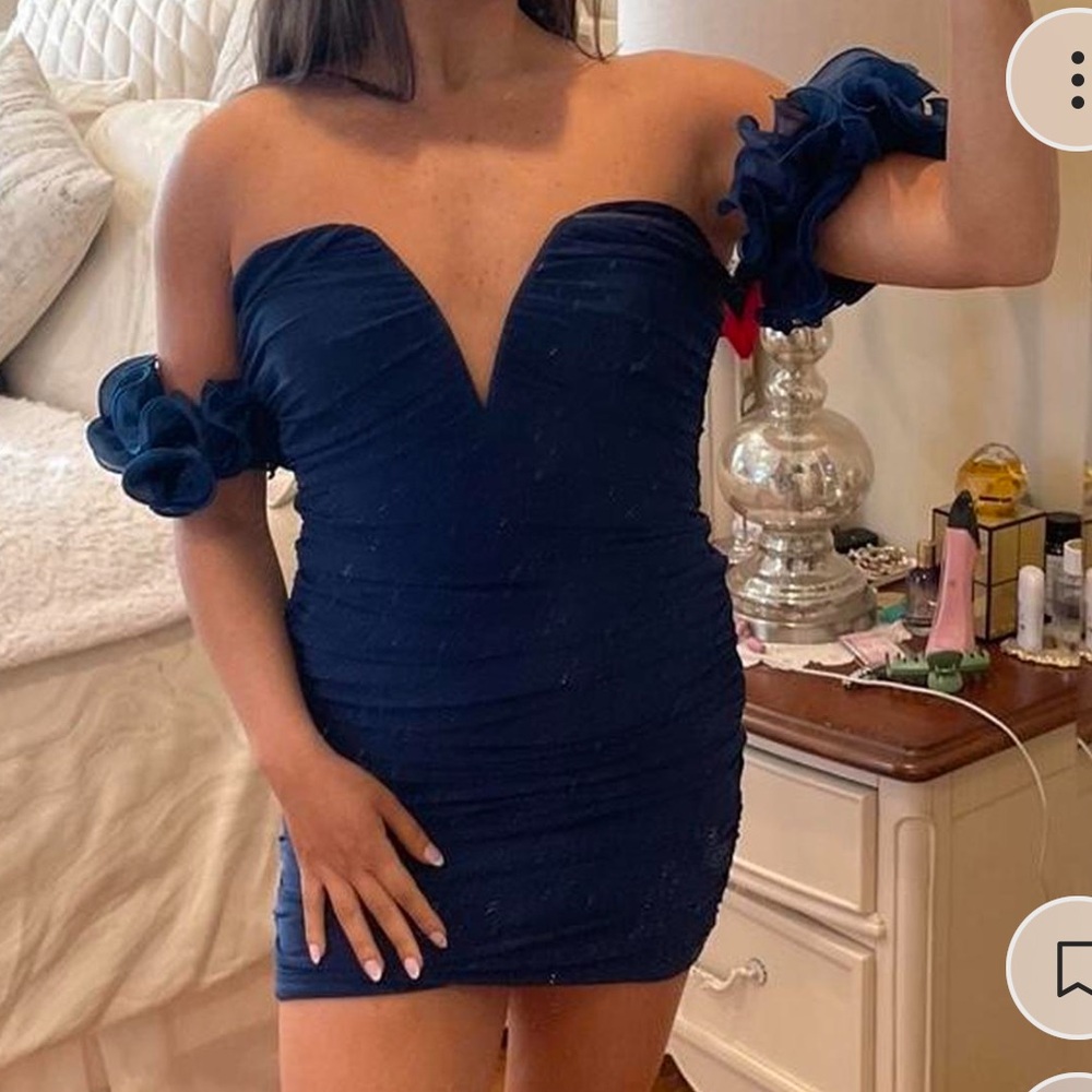 Blue dress